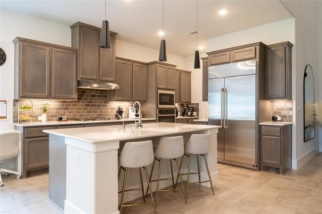 Building Photo - 96 Madrone Terrace Pl