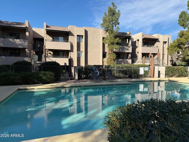 Building Photo - 7777 E Main St