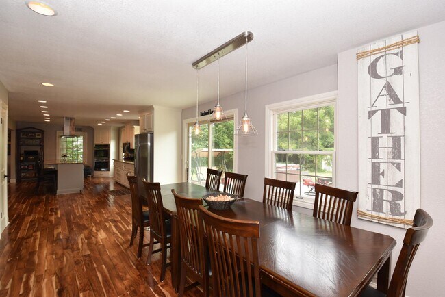 Building Photo - N63W29834 Woodfield Ct
