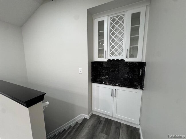 Building Photo - 2343 Heritage Pointe Dr