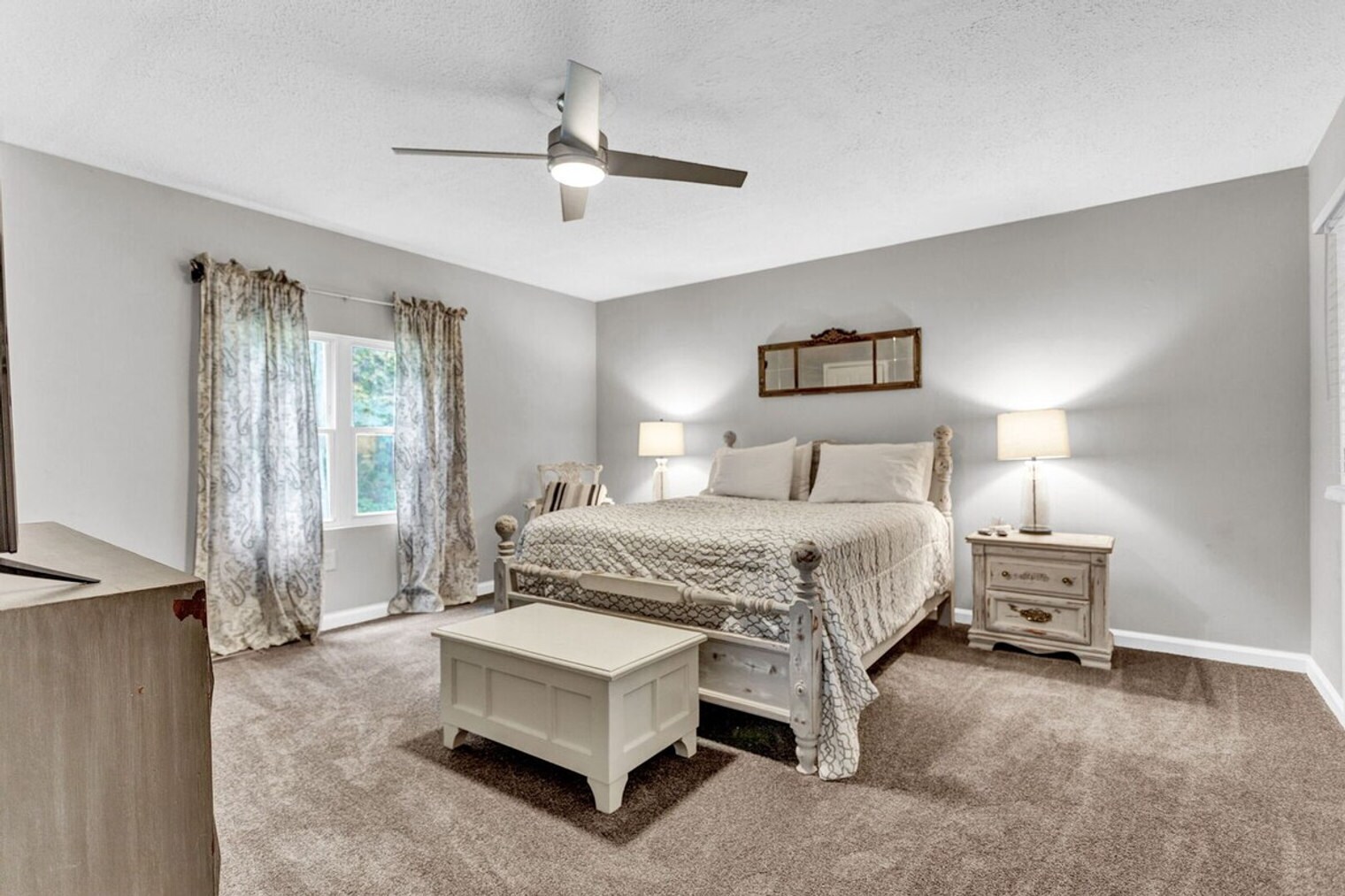 Building Photo - 4481 McLain Cir