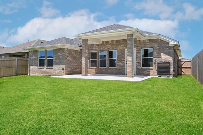 Building Photo - 3400 Piney River Dr