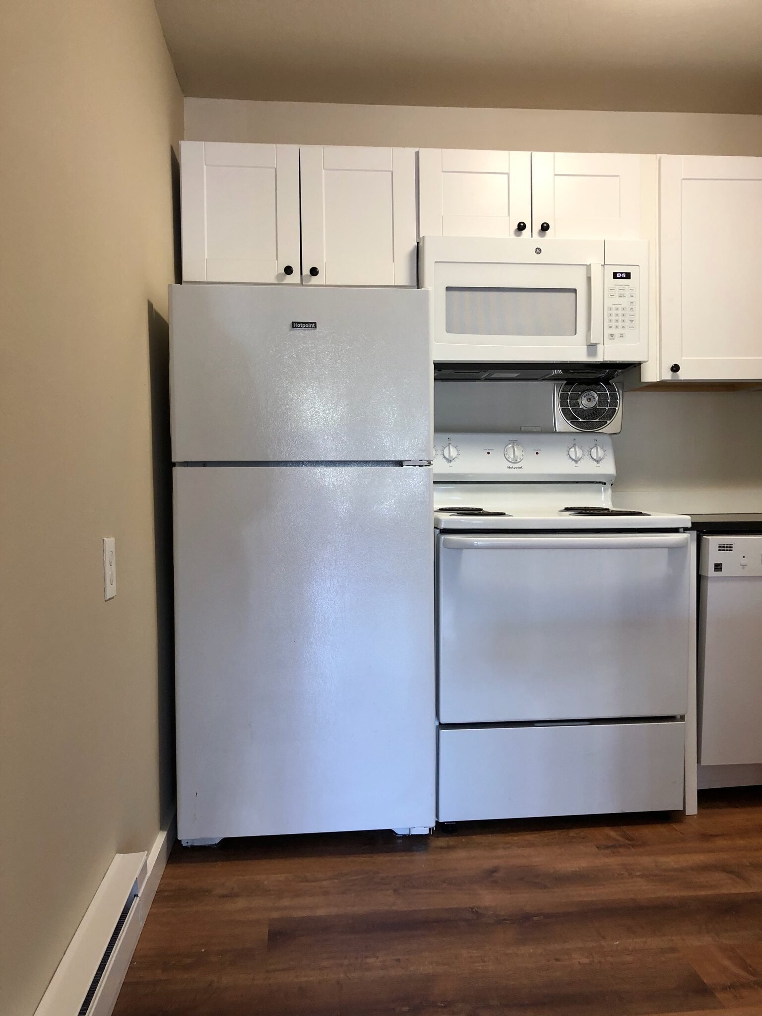 Building Photo - 3602 NE 73rd Pl