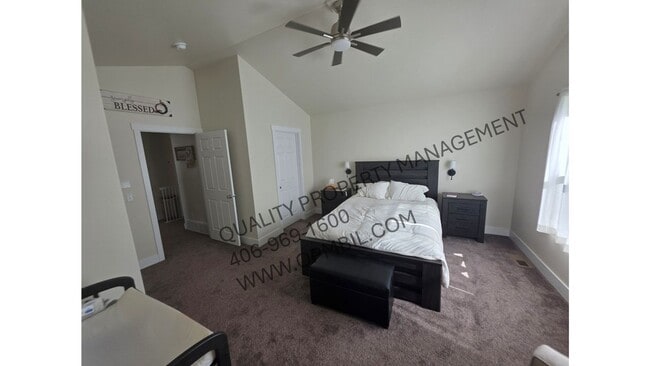 Building Photo - BEAUTIFUL 3 BED 2 BATH SINGLE FAMILY HOUSE...