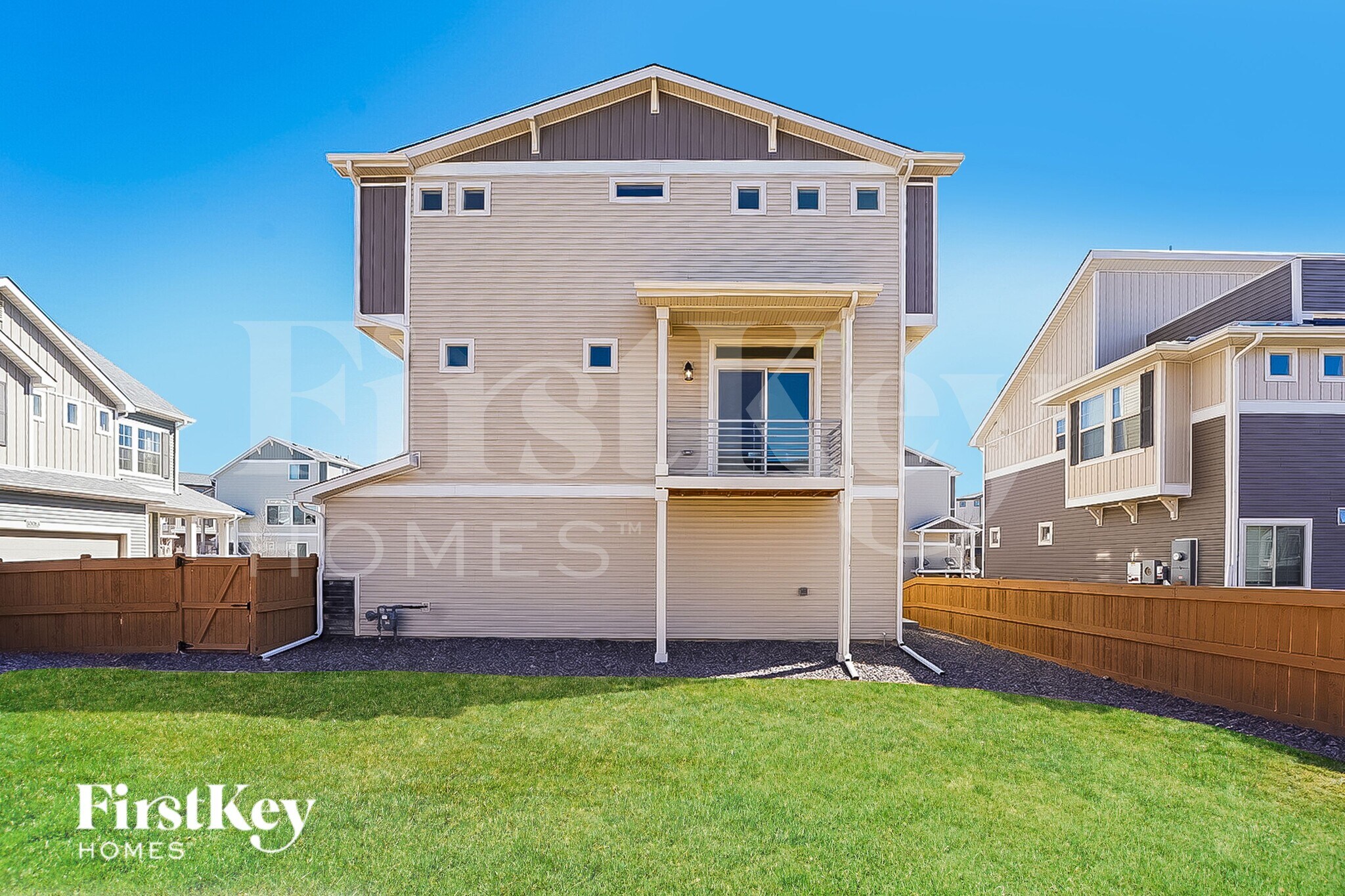 Building Photo - 10073 Yampa Ct