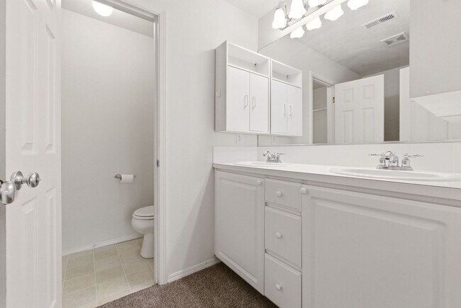 Building Photo - 2322 NW 168th Pl