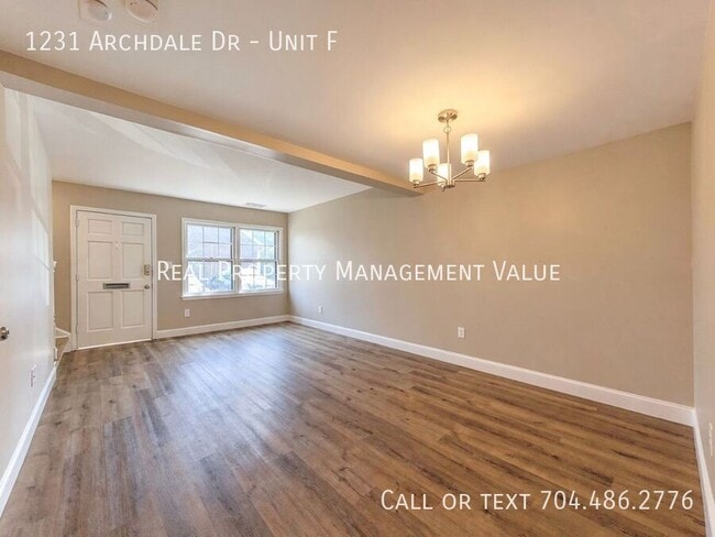 Building Photo - 1231 Archdale Dr