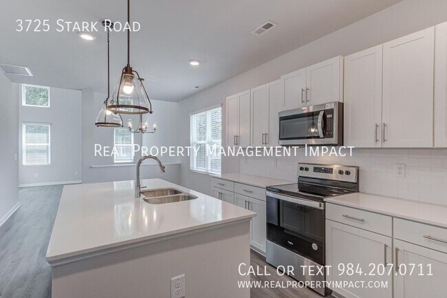 Building Photo - 3725 Stark rd