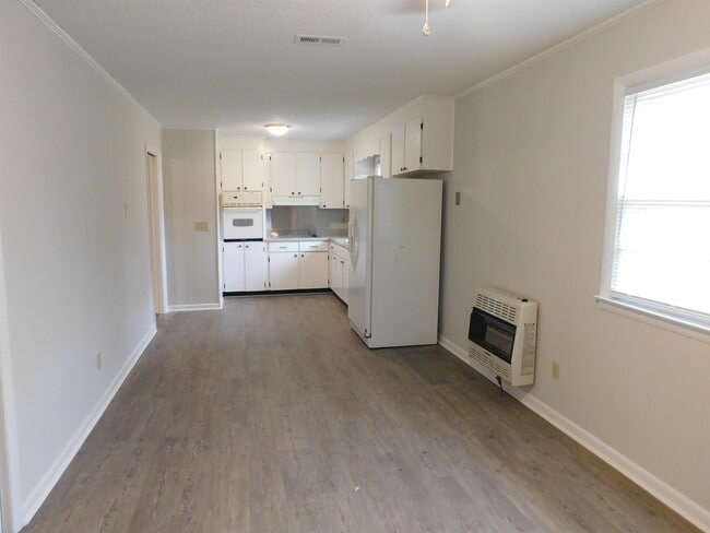 Building Photo - 5841 NC-903