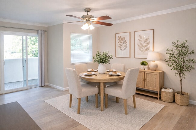 Dinning Room - McInnis Park