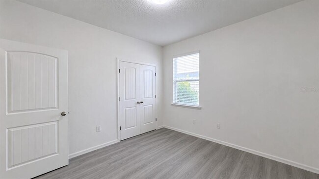 Building Photo - 282 Drayton Ave