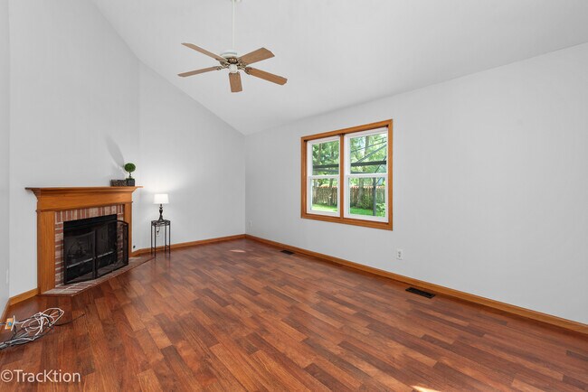 Building Photo - 3081 Barnstable Ct