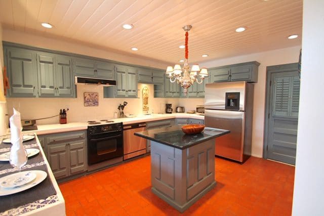 Building Photo - 318 San Pasquale Ave NW