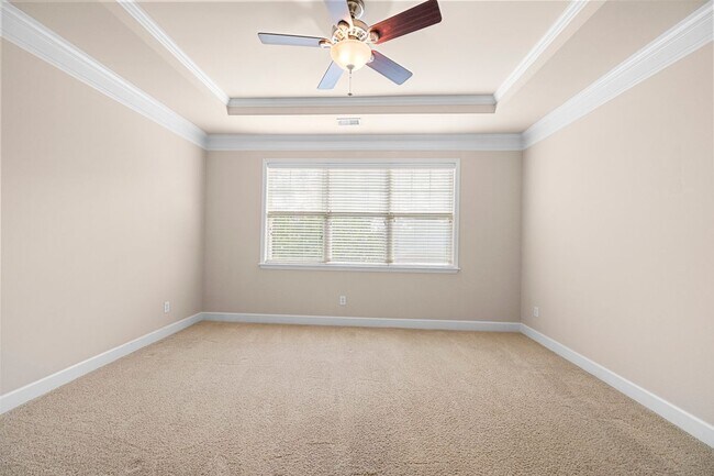 Building Photo - 2042 Cobblestone Cir NE