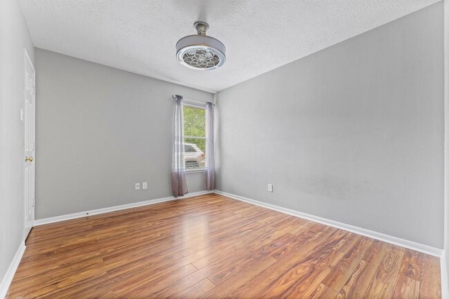 Building Photo - 21322 Hannover Pines Dr