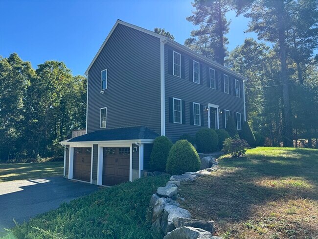 Building Photo - 55 Wenham Rd