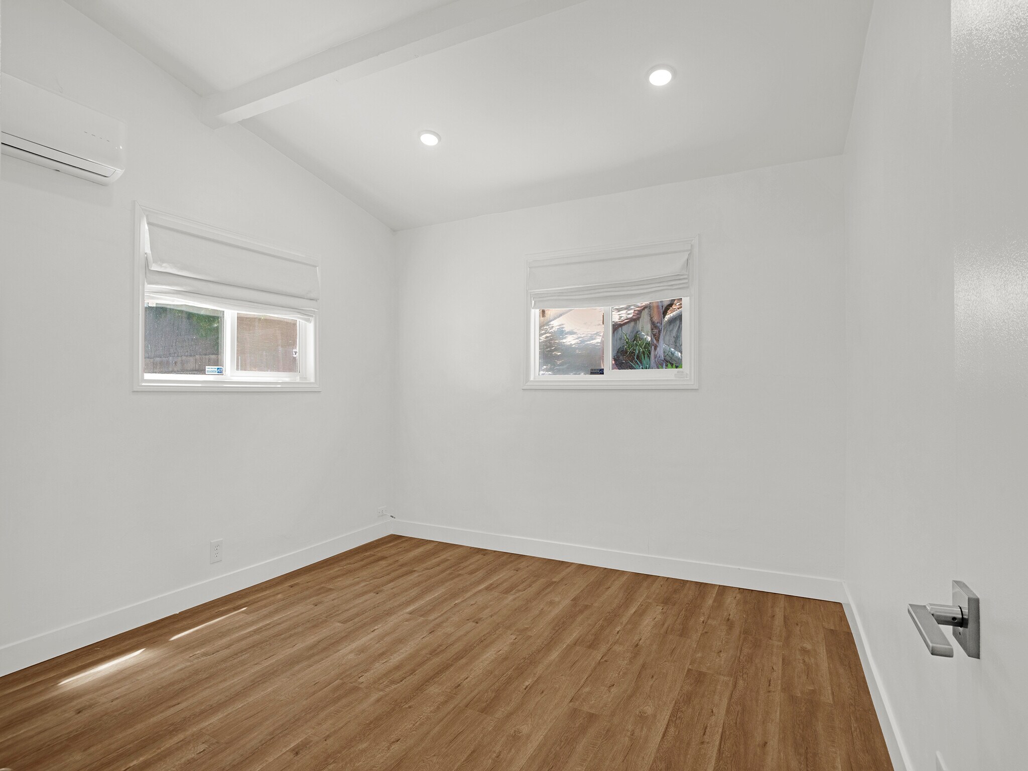 Building Photo - 5338 Campo Rd