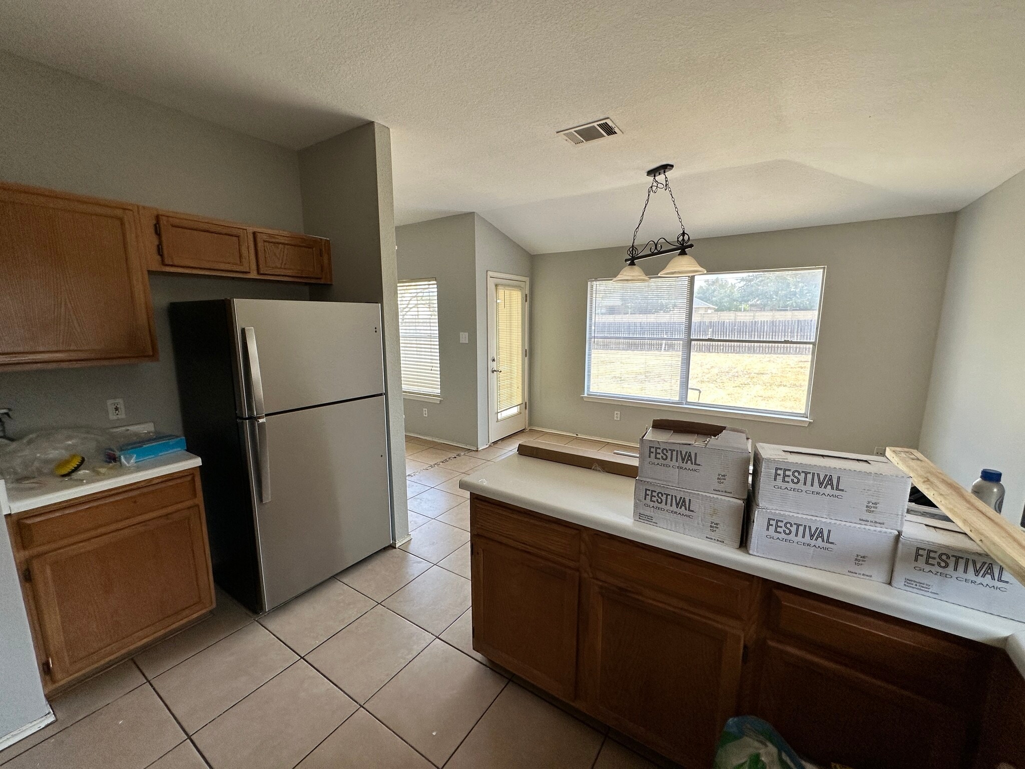 Building Photo - 1003 Rolling Ridge Dr