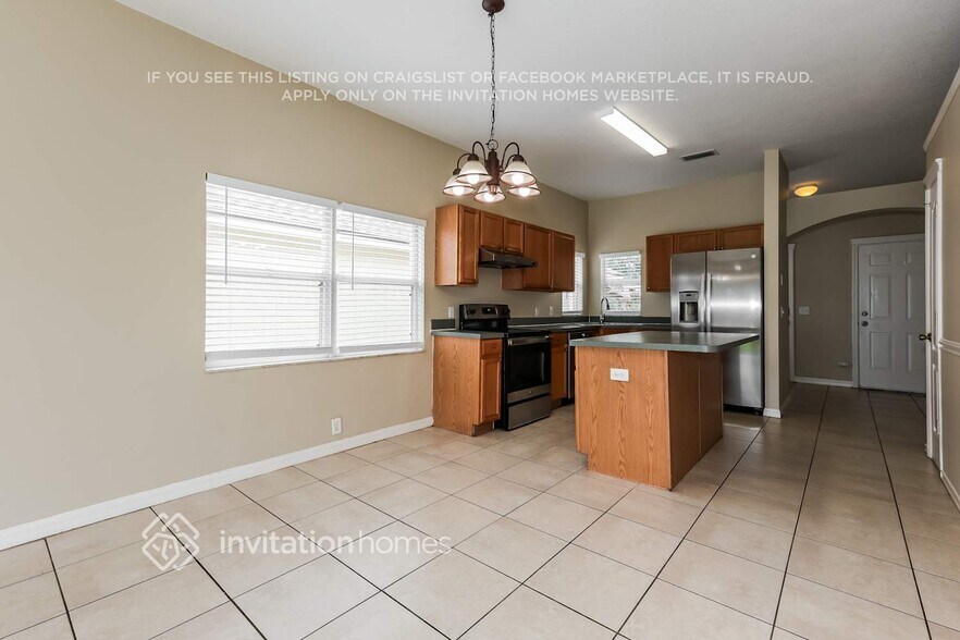 Building Photo - 7629 Clovelly Park Pl