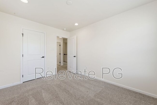 Building Photo - 8907 Ringview Dr