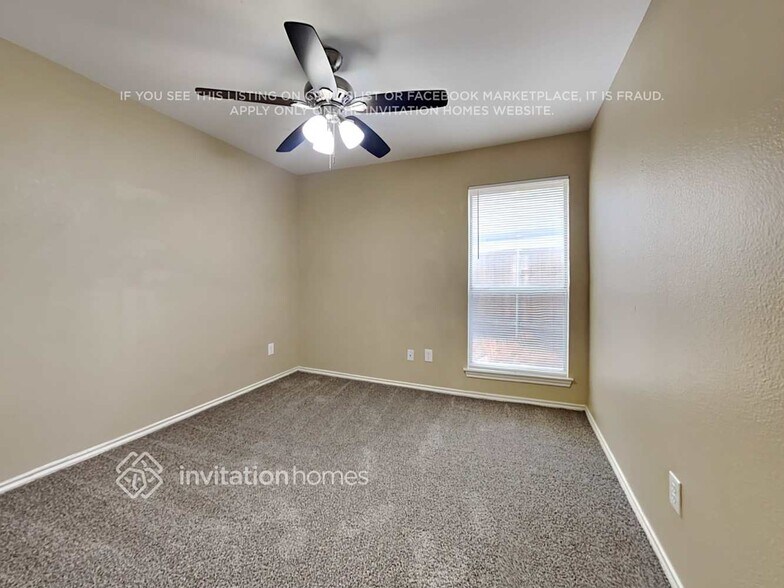 Building Photo - 1312 Regatta Pl