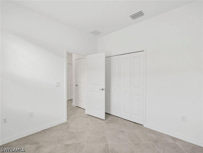 Building Photo - 14996 Palamos Cir