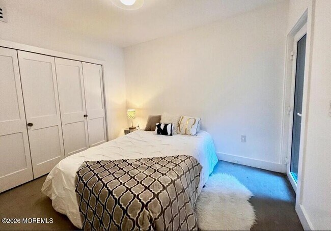 Building Photo - 71 Booraem Ave