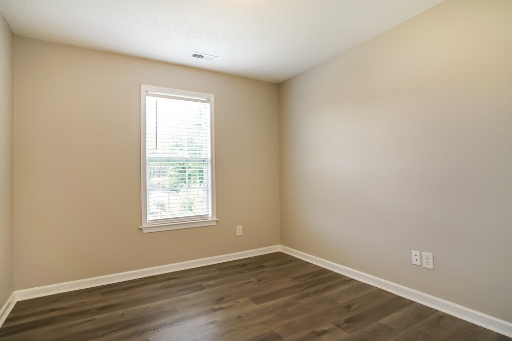 Building Photo - 501 Oak Dare Ln