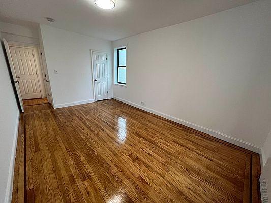 Building Photo - 2 bedroom in BRONX NY 10456