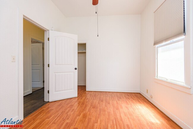 Building Photo - Lovely Downtown San Jose Home | Off-Street Parking
