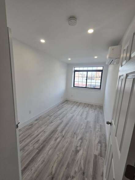 Building Photo - 41-20 71st St