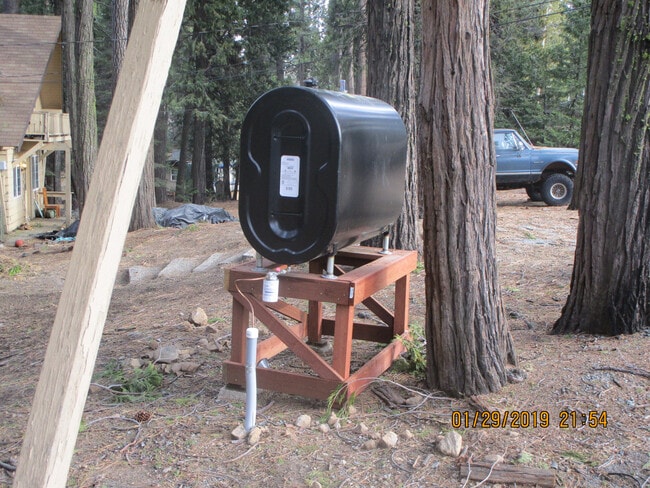 Building Photo - YOU WON'T BELIEVE IT!!