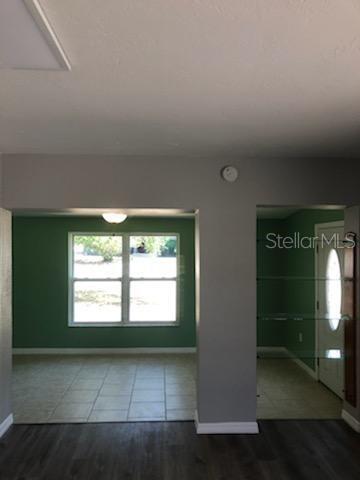 Building Photo - 2161 Hayworth Rd