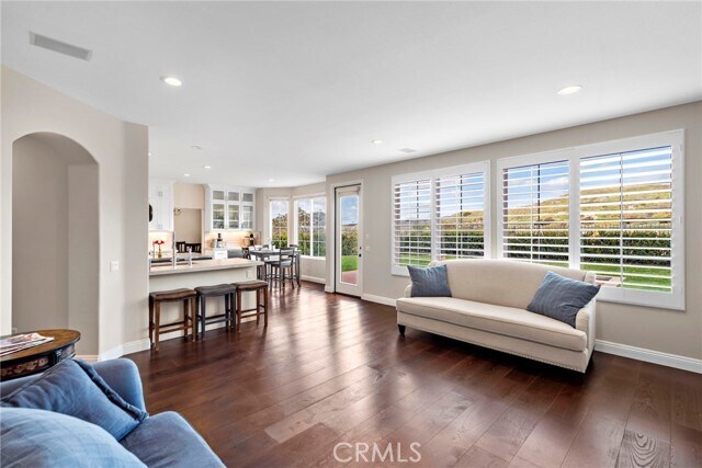 Building Photo - 28412 Via Mondano