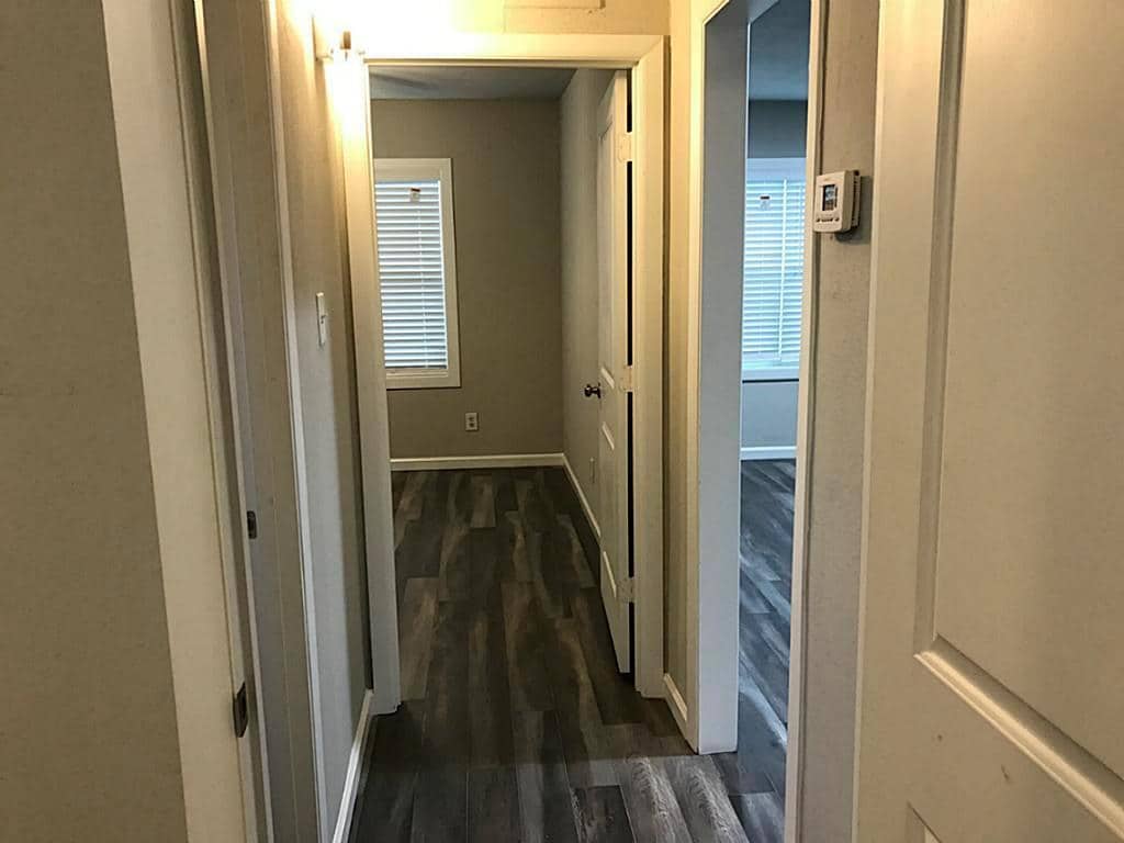 Hallway to bedroom 1 - 5005 Tierwester st