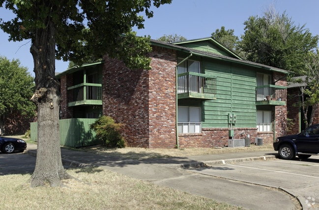 Primary Photo - Village East