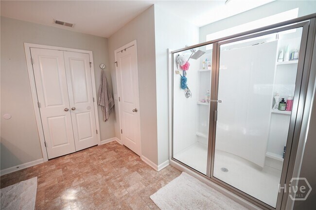 Building Photo - 109 Westover Dr