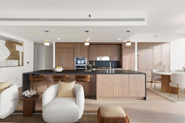 Building Photo - 50 West St