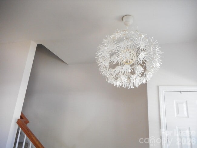 Building Photo - 2331 Crosscut Dr