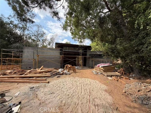 Building Photo - 2055 Liliano Dr