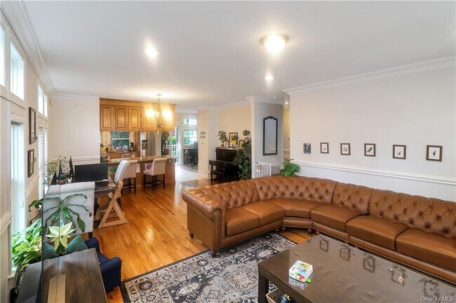 Building Photo - 29 Arbor Glen