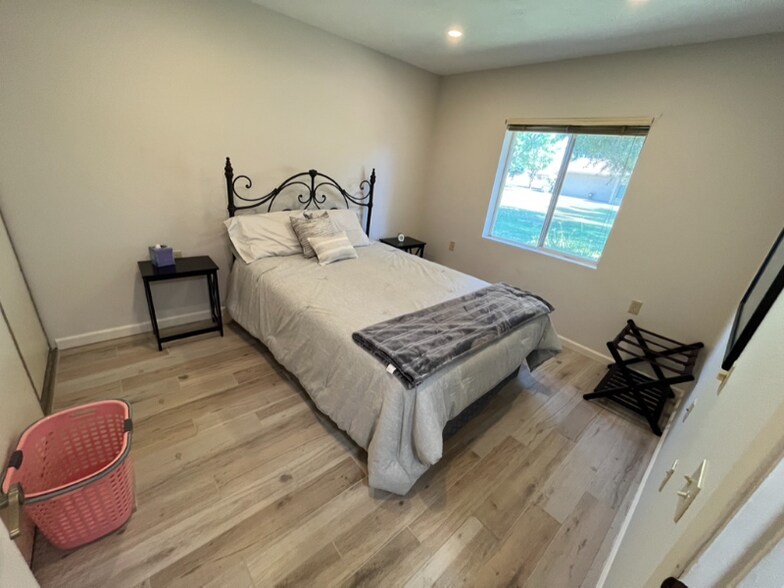 Building Photo - 522 Leisure World