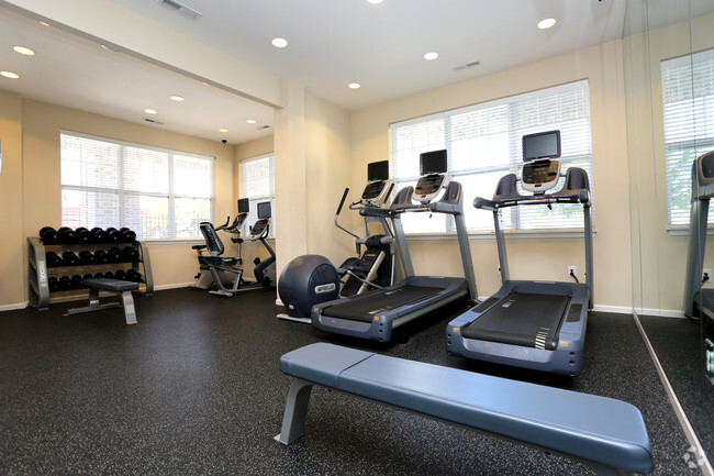 Fitness Center - The Quarters at Park View