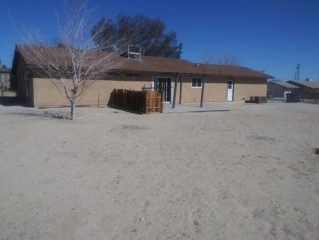 Building Photo - COMING SOON!Three Bedroom 2 Bath Available...