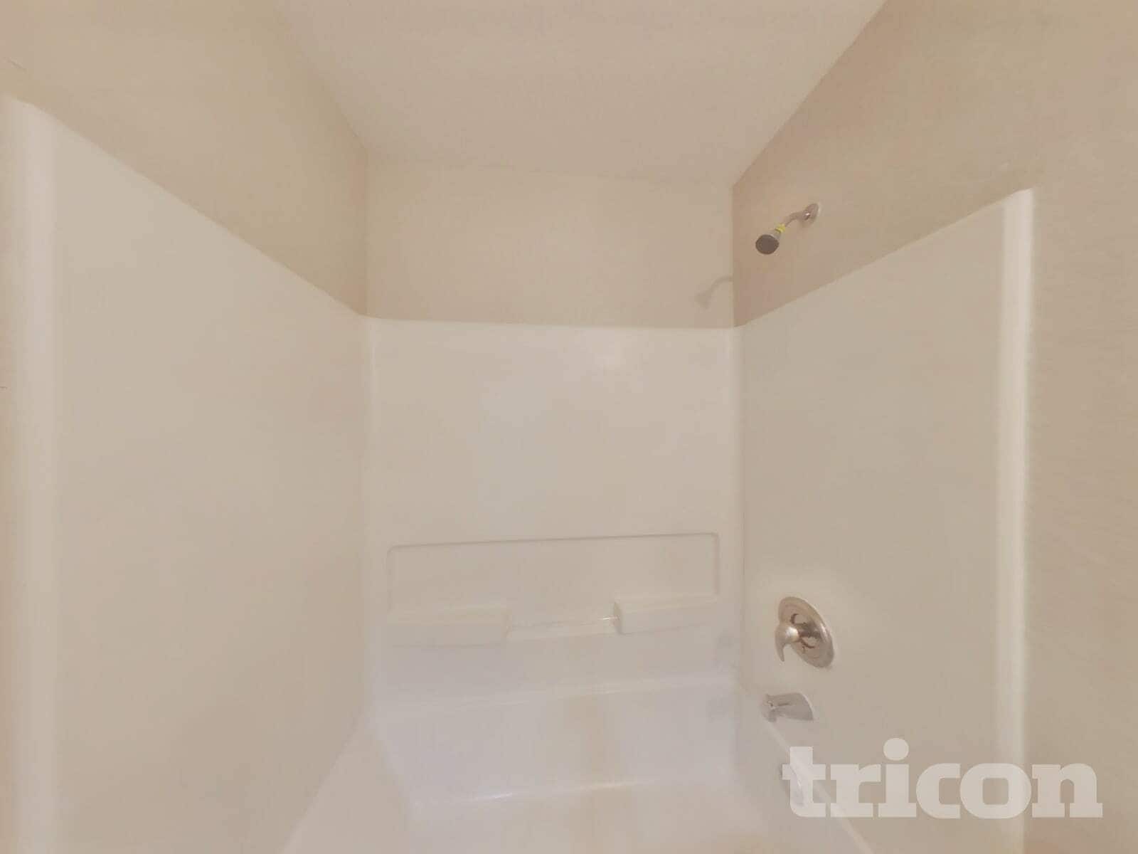 Building Photo - 8615 Silver Willow