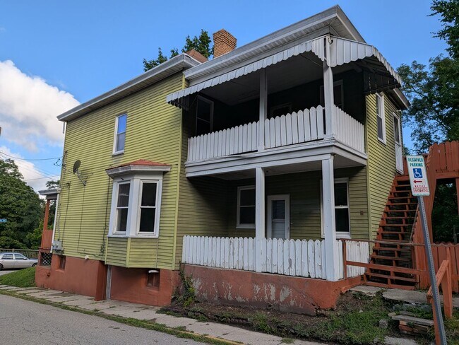 Building Photo - 3620 Grenada St