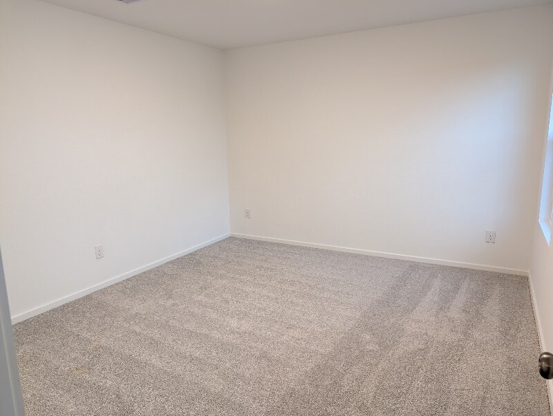 Building Photo - 447 Southern Magnolia Wy