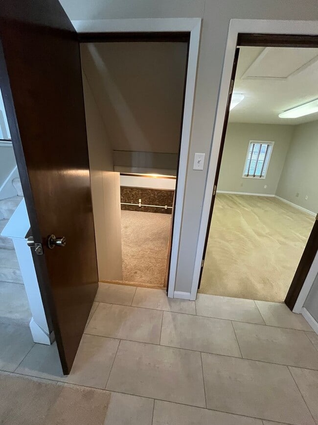 Building Photo - 4 Bed/2 Bath Rental Home with Fenced in Yard!