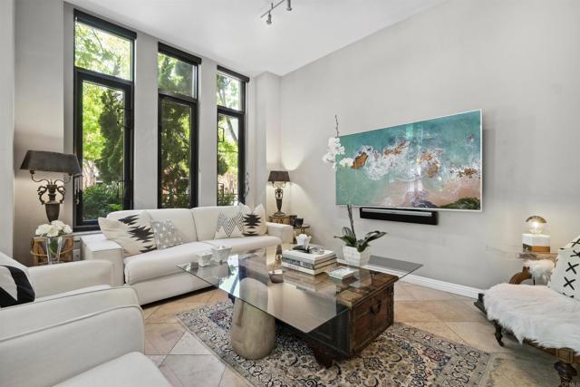 Building Photo - 500 W Harbor Dr