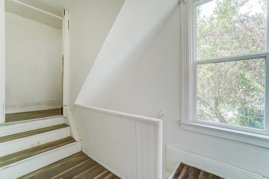 Building Photo - 1768 Williams Ave